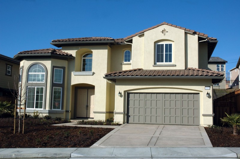 Best Types of Garage Doors in Vero Beach FL