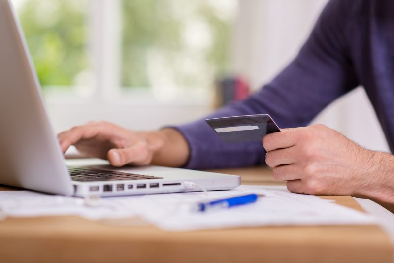 Advantages Of All-Access Pre-Paid Visa Debit Cards