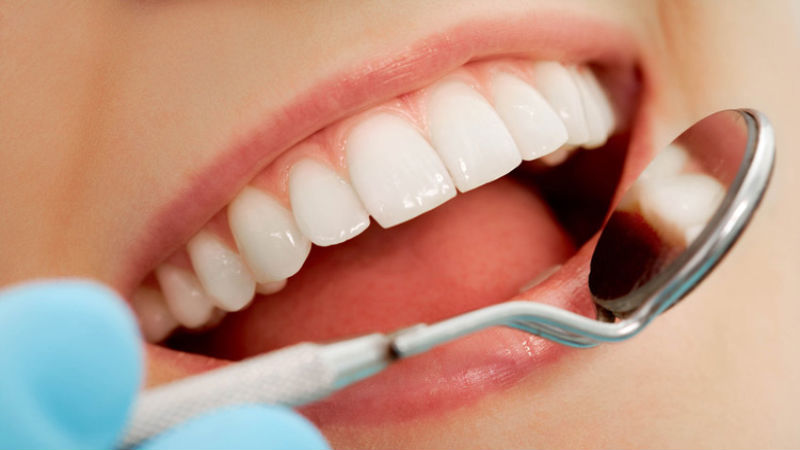 Should You Get Dental Implants, Find Services near Mount Prospect